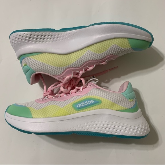 Adidas Primrose Sleek White Blue Yellow Pink Women Size 6.5 Running Shoes FZ3215 - Picture 3 of 7